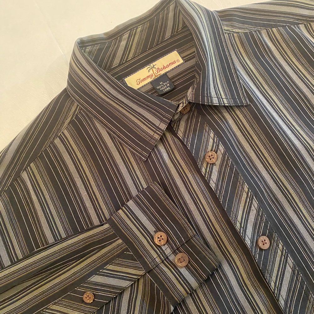 Tommy Bahama 100% Silk Long-Sleeve Black Green Button Down Shirt—Men’s Size M